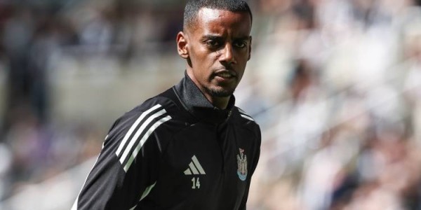 英媒：利物浦正在准备第二份报价，若无突破伊萨克将正式申请离队