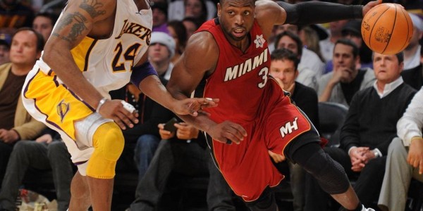 力挺!韦德:和科比交过手的人 都会说他的历史前三