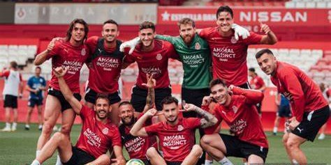 周一003 西甲 巴列卡诺VS巴伦西亚：比分预测